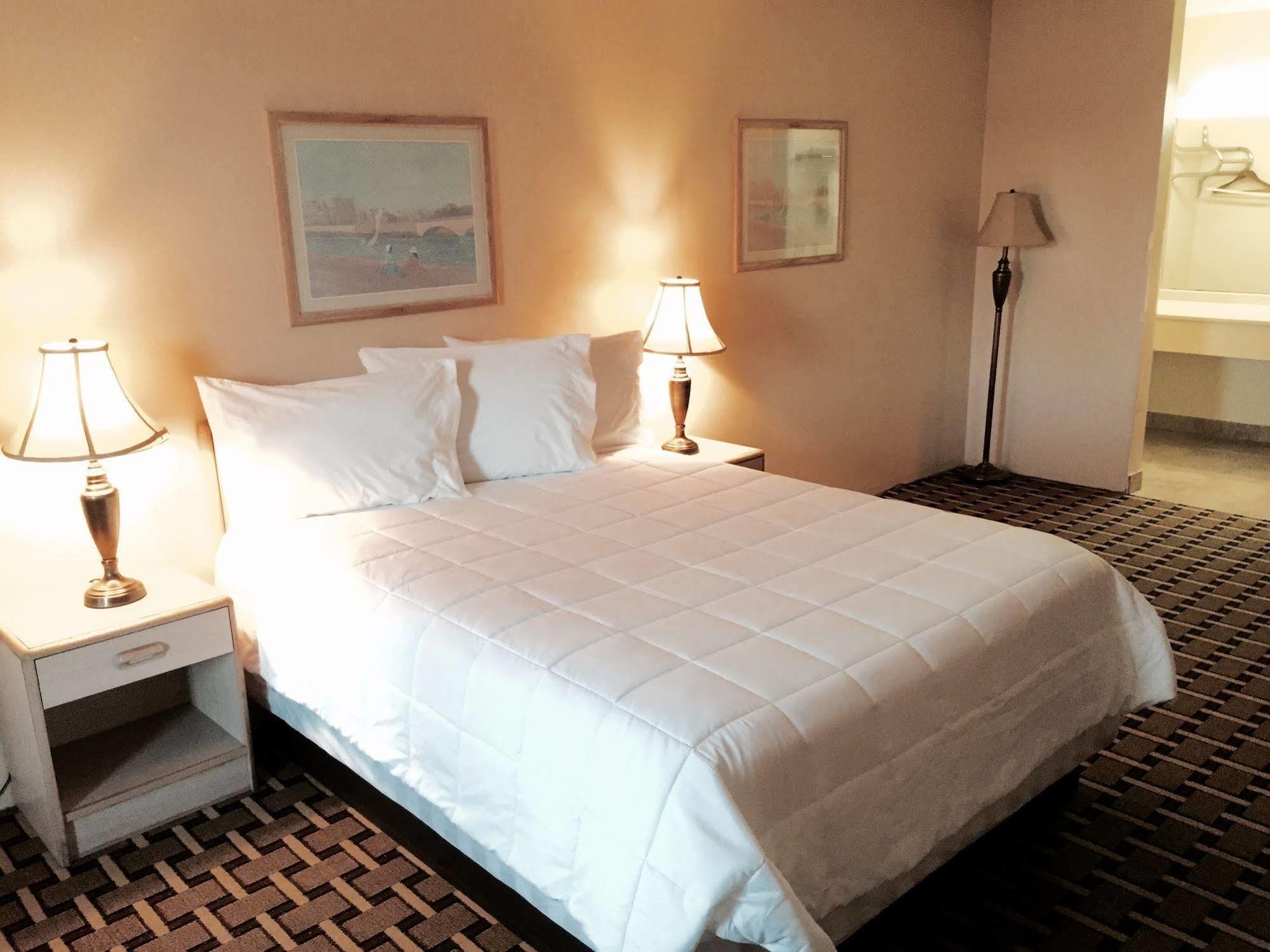 Palms Garden 2* Ellisville